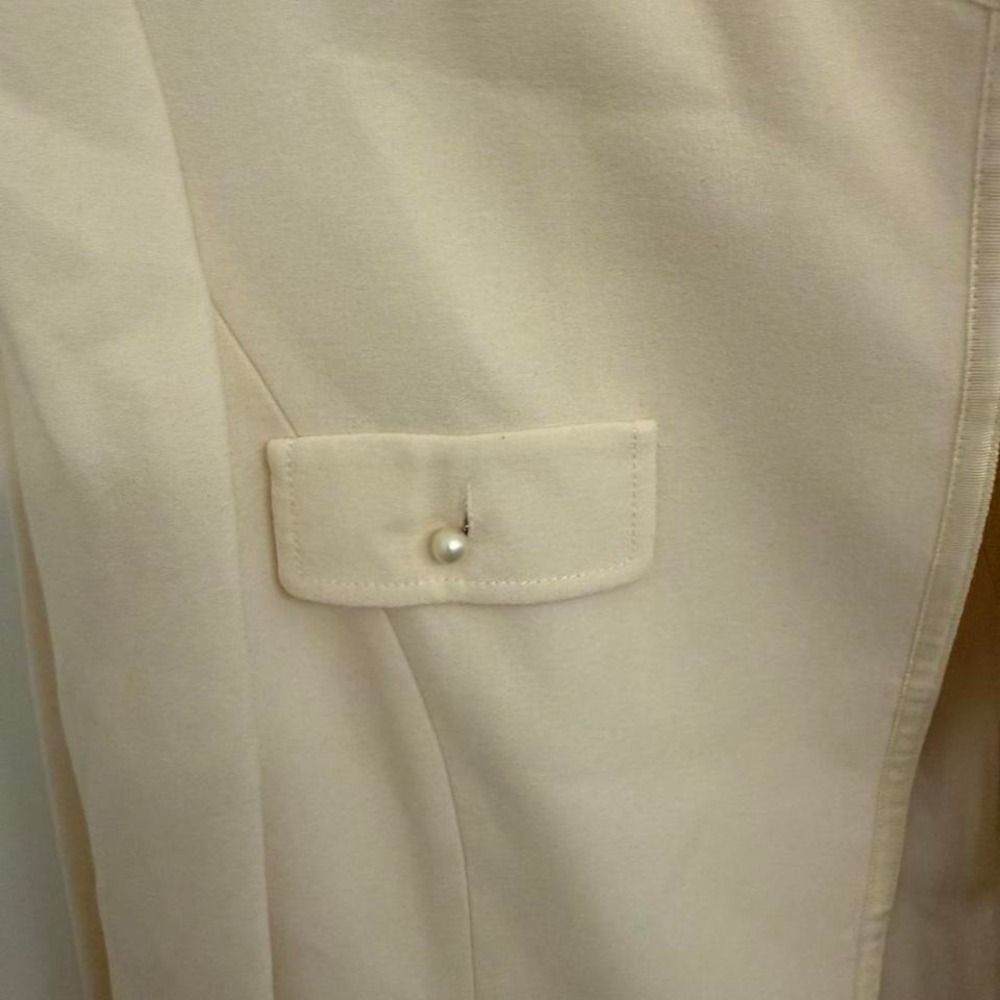 Elie Tahari cream pearl button midi‎ coat - Picture 5 of 8